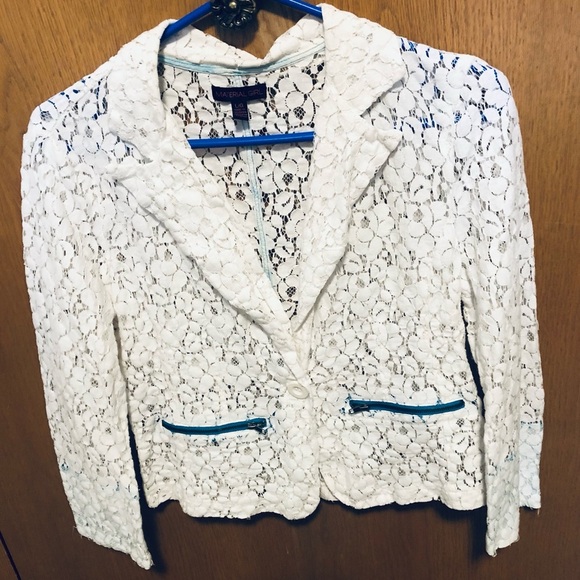 💜3/$30 Material Girl Junior Large White Lace Blazer Jacket - Picture 3 of 15